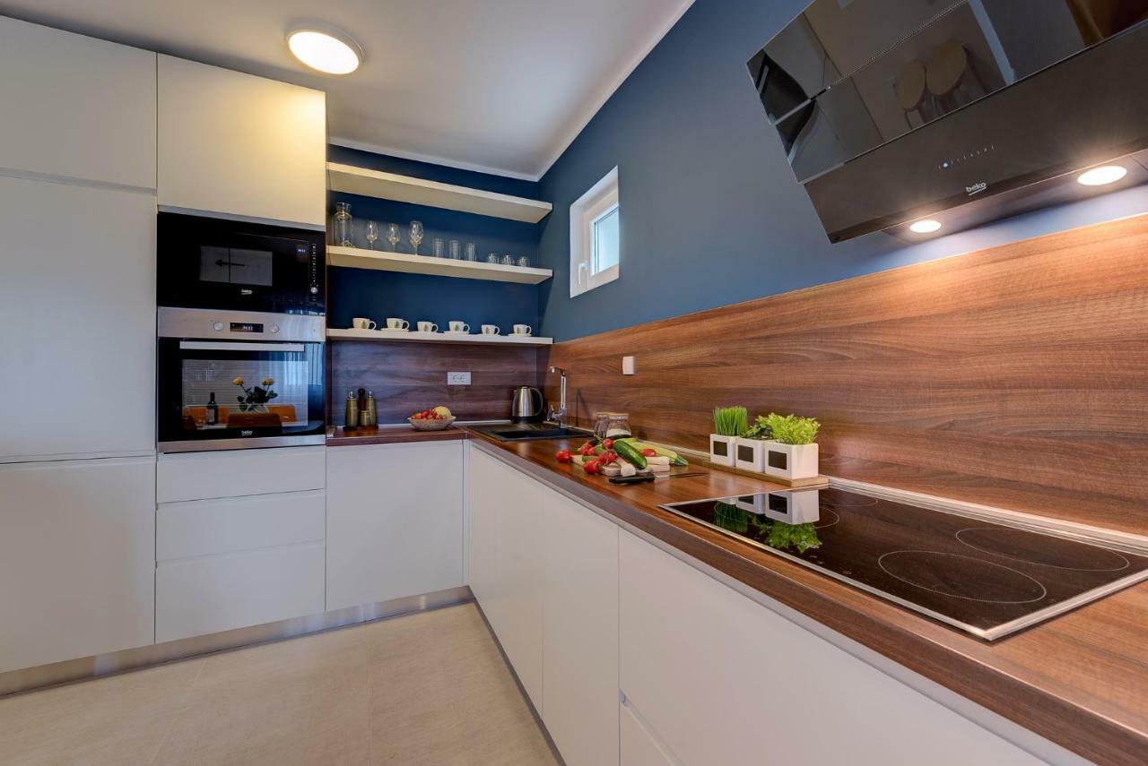 Apartment Maritimo Kotor